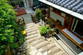 Jeonju game jeonyeonga Pension